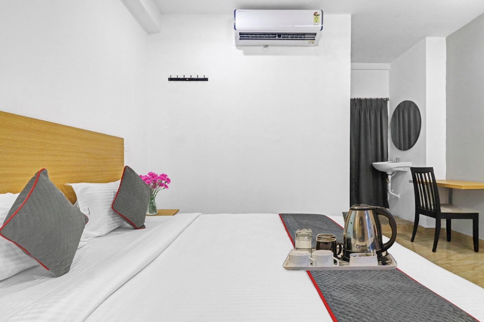 Townhouse De Alphabet Hotel Gachibowli Zewnętrze zdjęcie