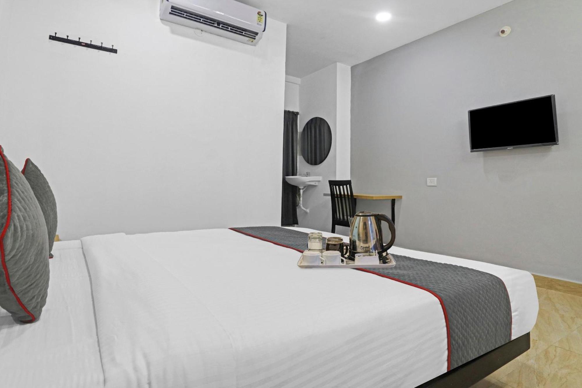 Townhouse De Alphabet Hotel Gachibowli Zewnętrze zdjęcie
